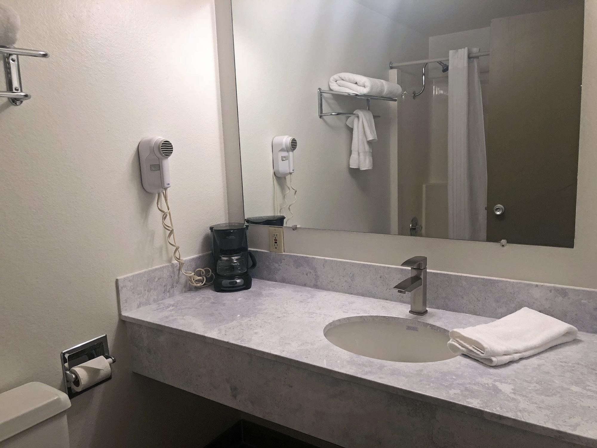 Fairbridge Inn & Suites - Lewiston Ngoại thất bức ảnh